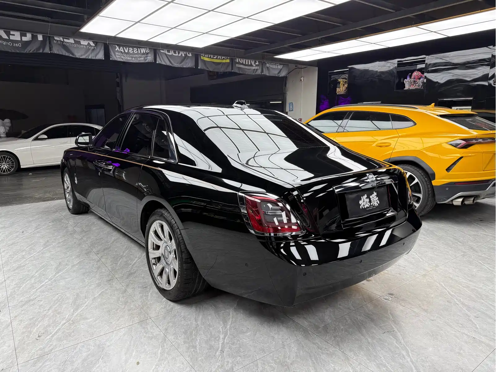 Rolls-Royce Ghost 2021 6.7T Standard Wheelbase — фото 6