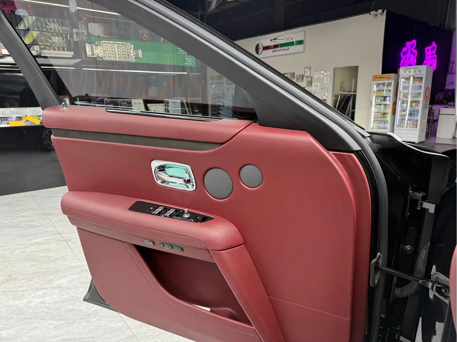 Rolls-Royce Ghost 2021 6.7T Standard Wheelbase — фото 10