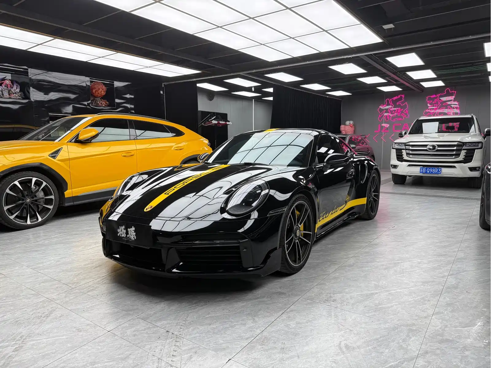 Porsche 911 2022 Turbo S 3.7T