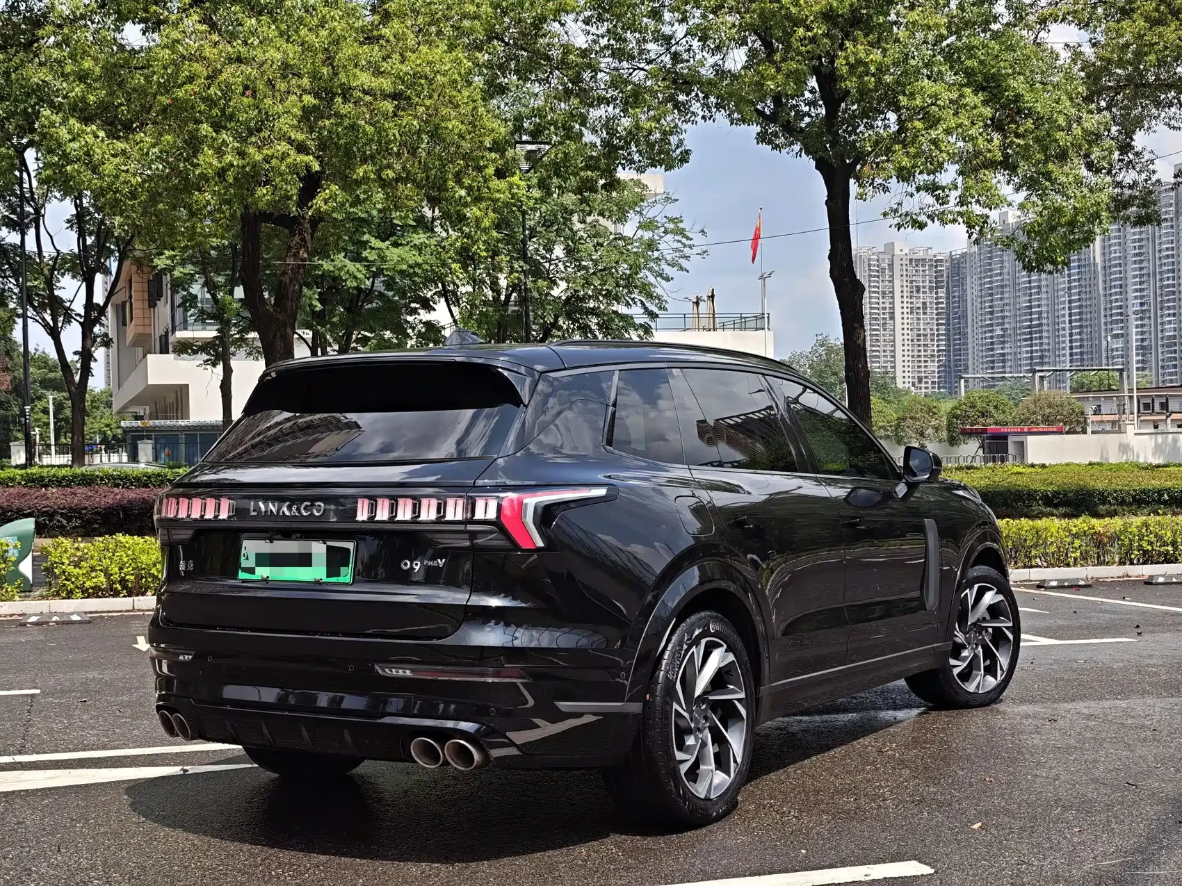 Lynk & Co 09 EM-P 2021 2.0T PHEV Ultra 7-Seater — фото 3