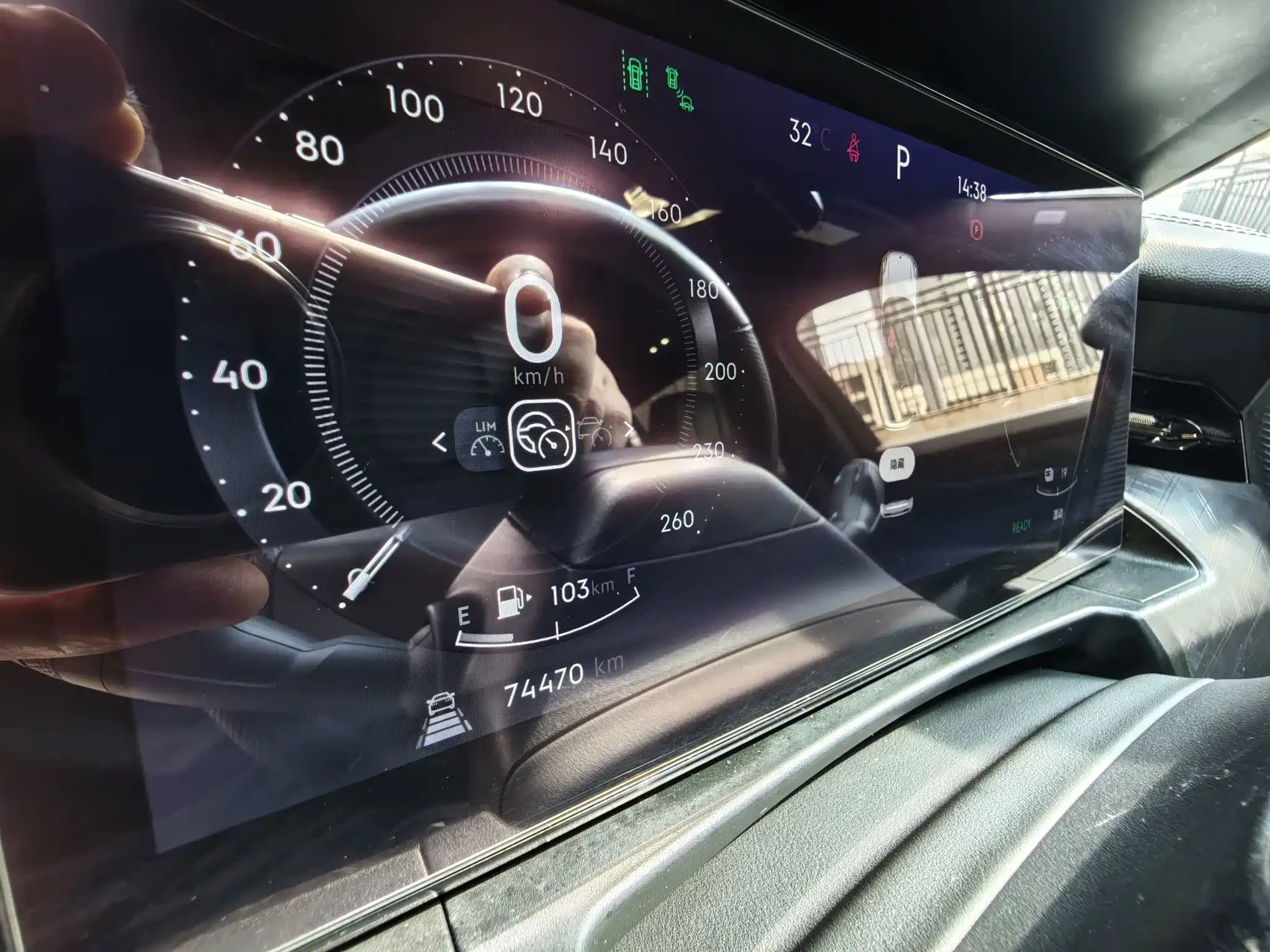 Lynk & Co 09 EM-P 2021 2.0T PHEV Ultra 7-Seater — фото 7