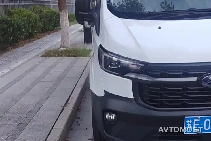 Ford Transit 2023 Model 2.0T Diesel Manual Panel Van Short Wheelbase Low Roof 2/3-Seater — фото 18