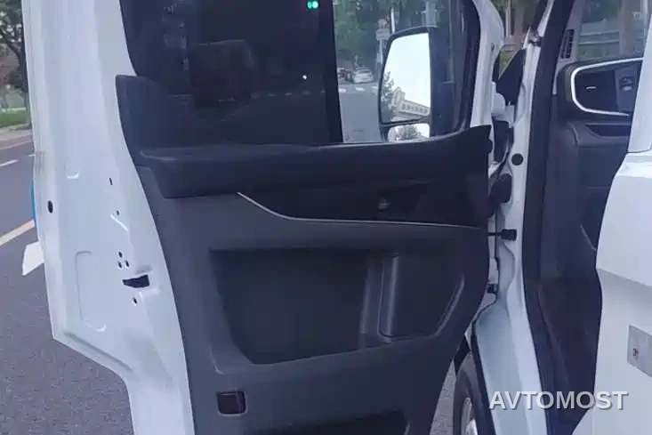 Ford Transit 2023 Model 2.0T Diesel Manual Panel Van Short Wheelbase Low Roof 2/3-Seater — фото 19