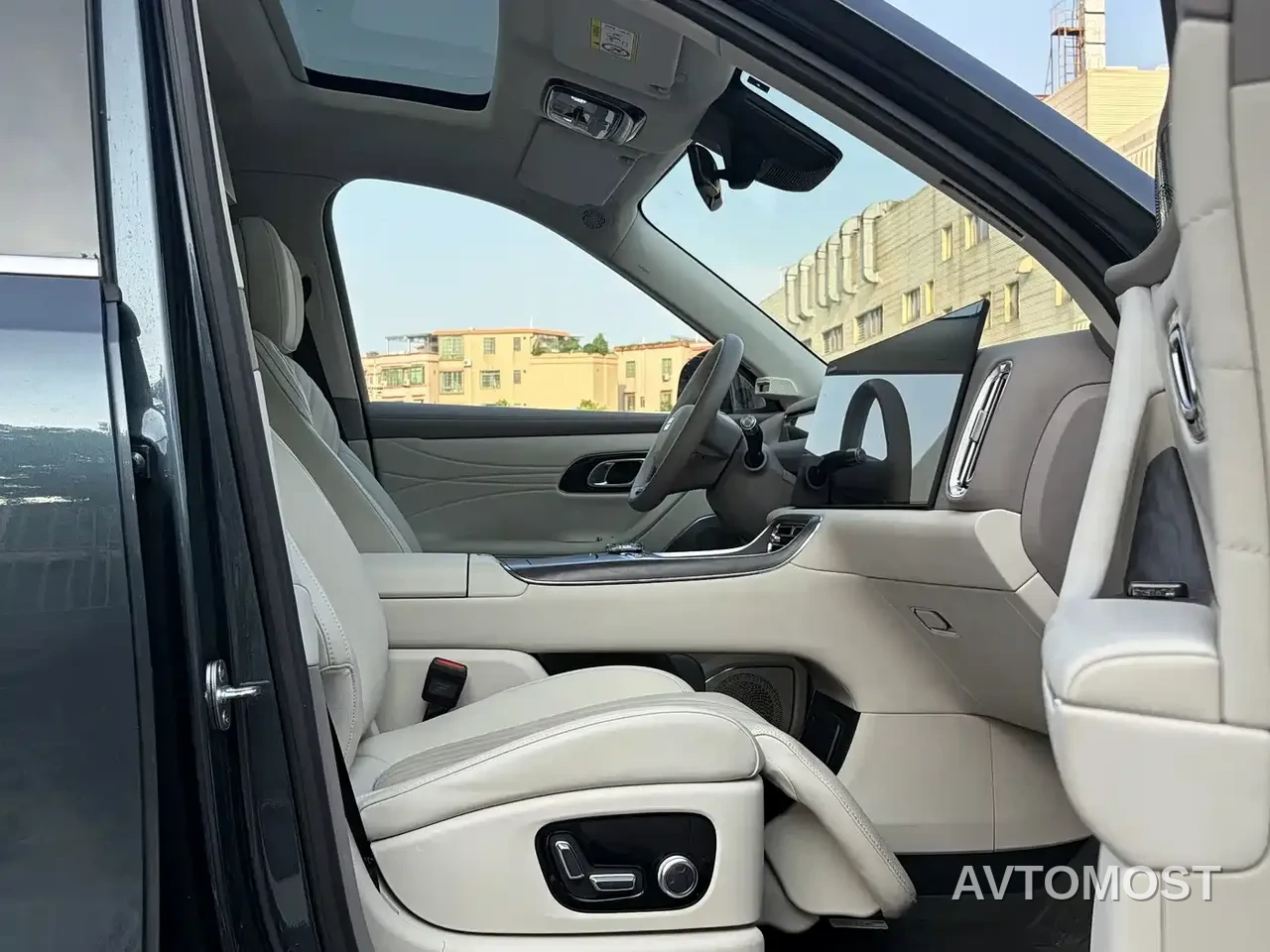 Geely Galaxy M9 2025 Model 230km 2WD Explorer+ Edition — фото 19