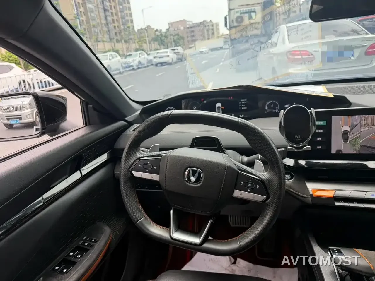 Changan UNI-V 2022 1.5T Sport Edition — фото 6