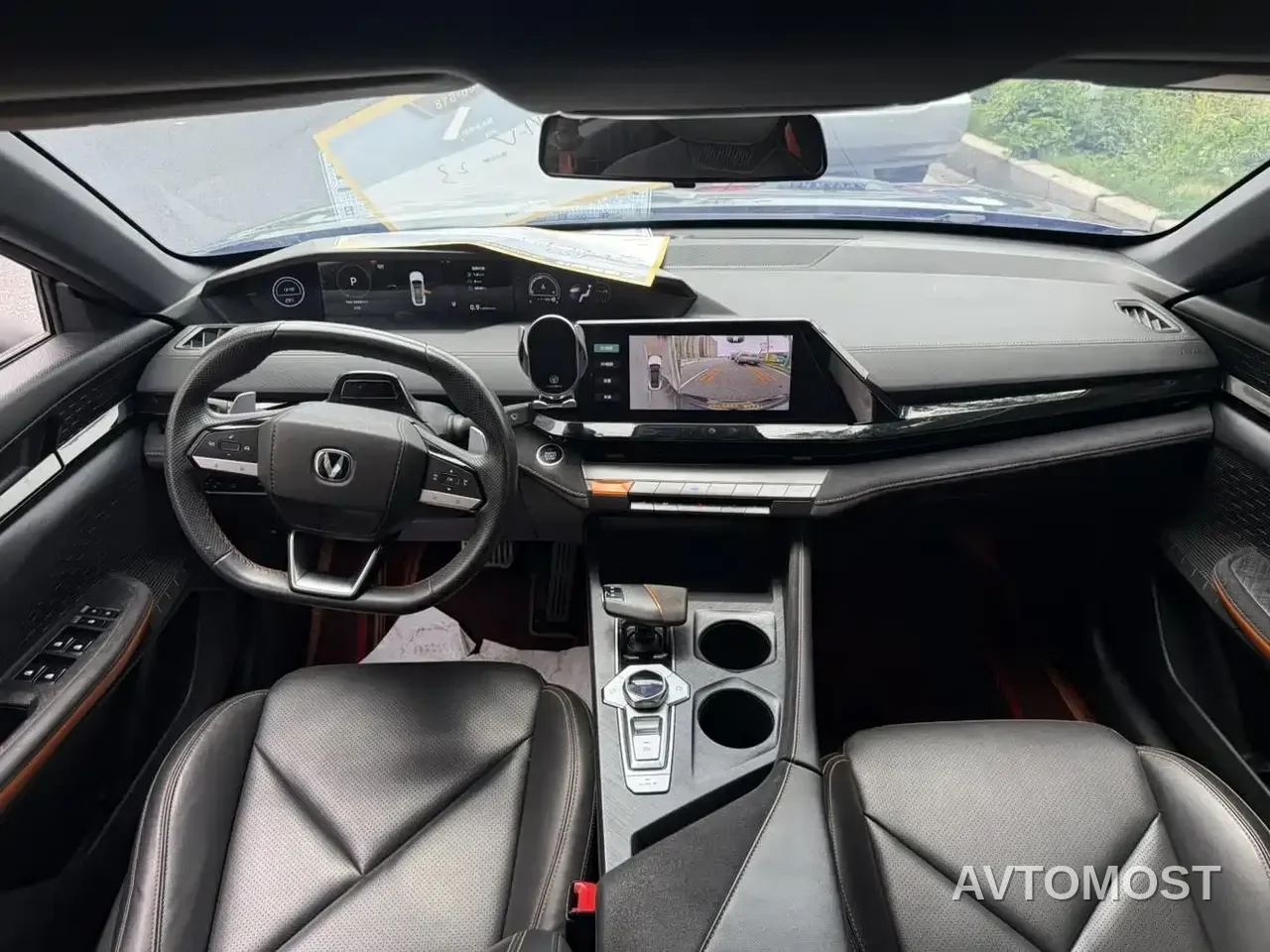 Changan UNI-V 2022 1.5T Sport Edition — фото 4