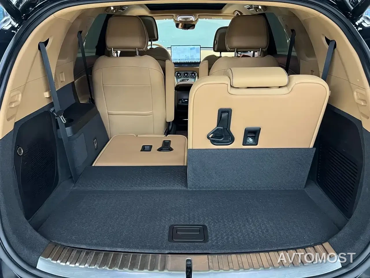 Denza N8 2023 4WD Super Hybrid Flagship 6-seater — фото 28