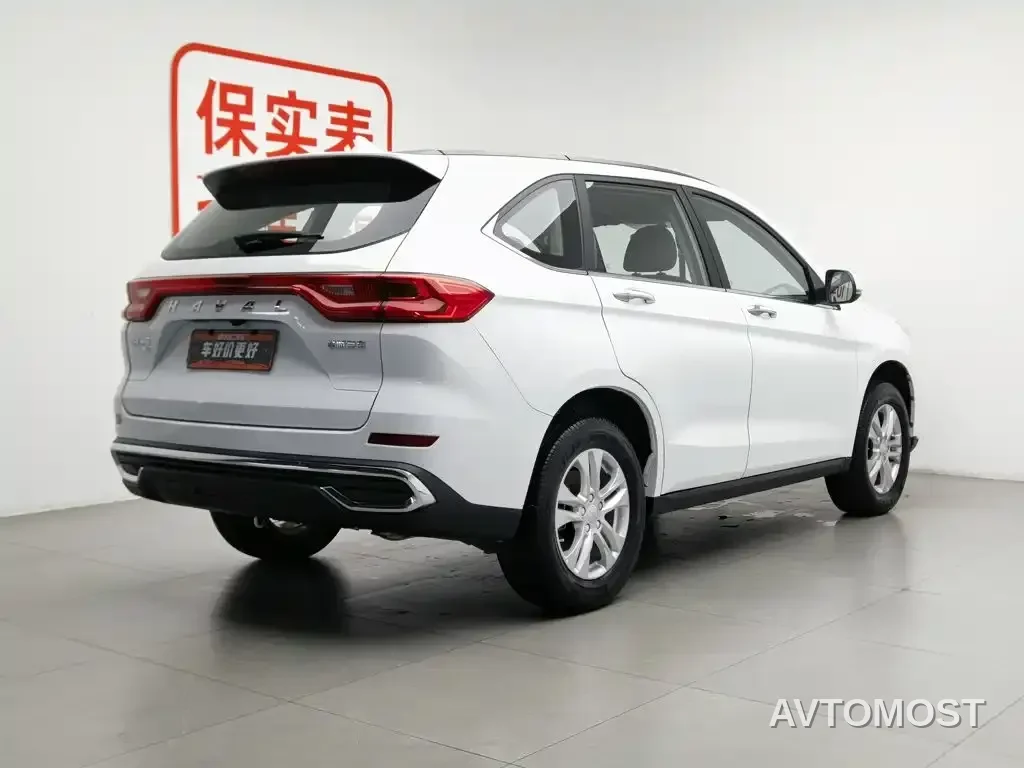 Haval M6 2023 PLUS 1.5T Manual Elite Smart Connect — фото 1