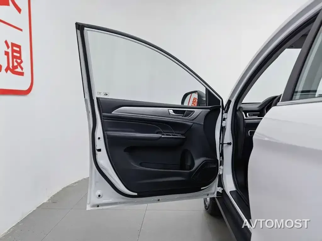 Haval M6 2023 PLUS 1.5T Manual Elite Smart Connect — фото 6