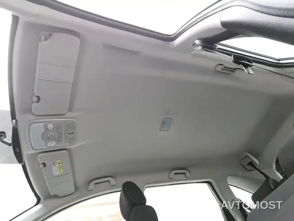 Haval M6 2023 PLUS 1.5T Manual Elite Smart Connect — фото 12
