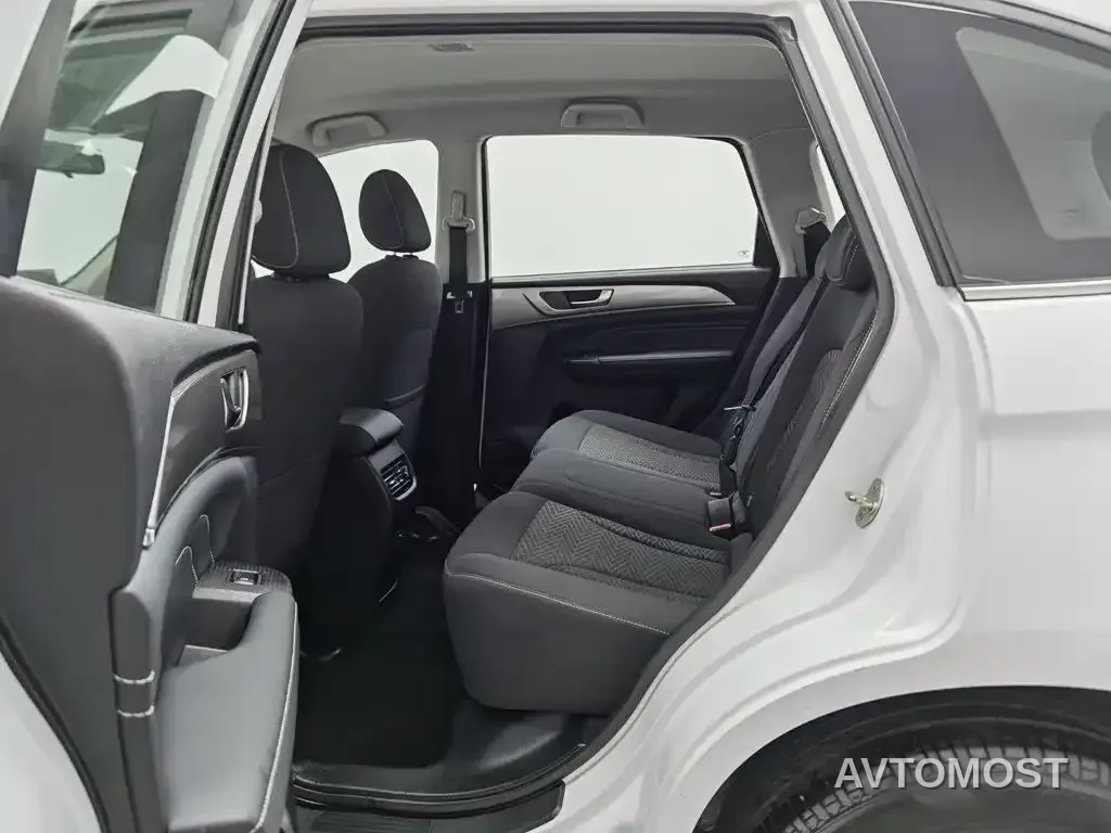Haval M6 2023 PLUS 1.5T Manual Elite Smart Connect — фото 13