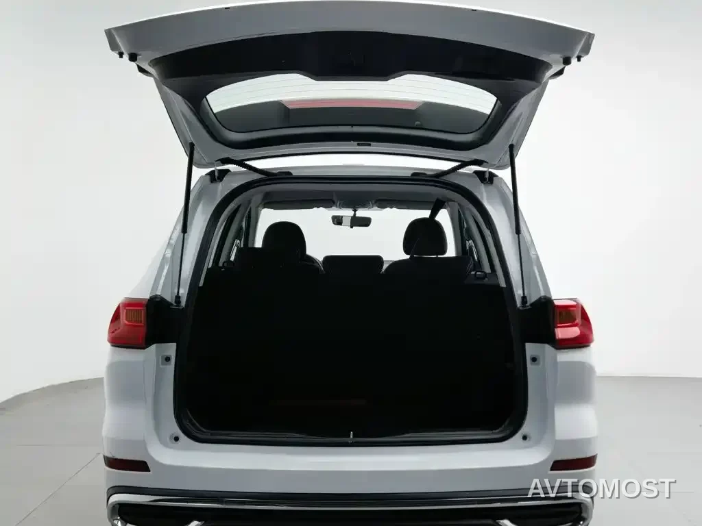 Haval M6 2023 PLUS 1.5T Manual Elite Smart Connect — фото 14