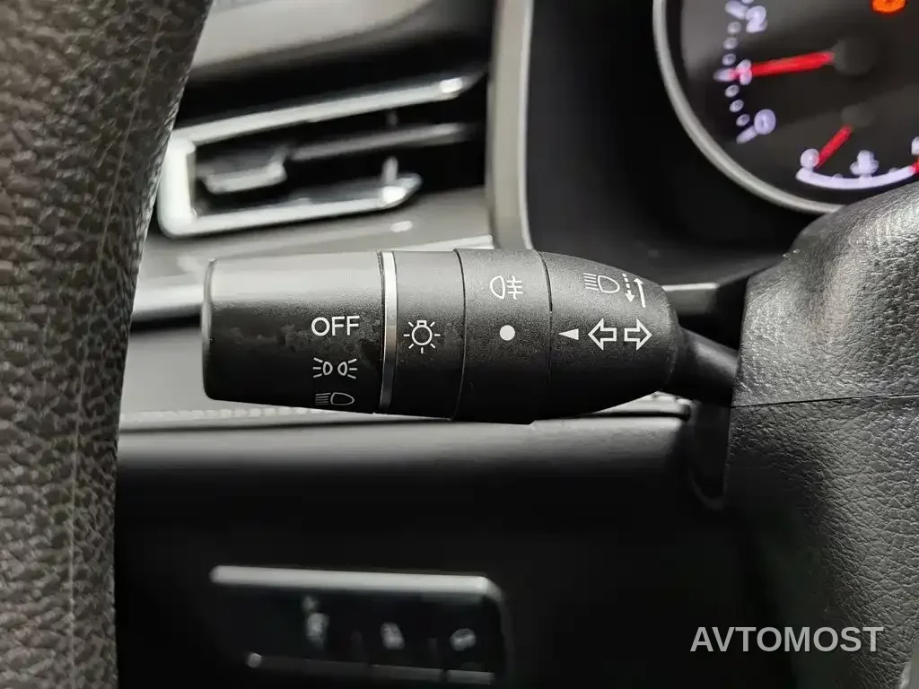 Haval M6 2023 PLUS 1.5T Manual Elite Smart Connect — фото 19