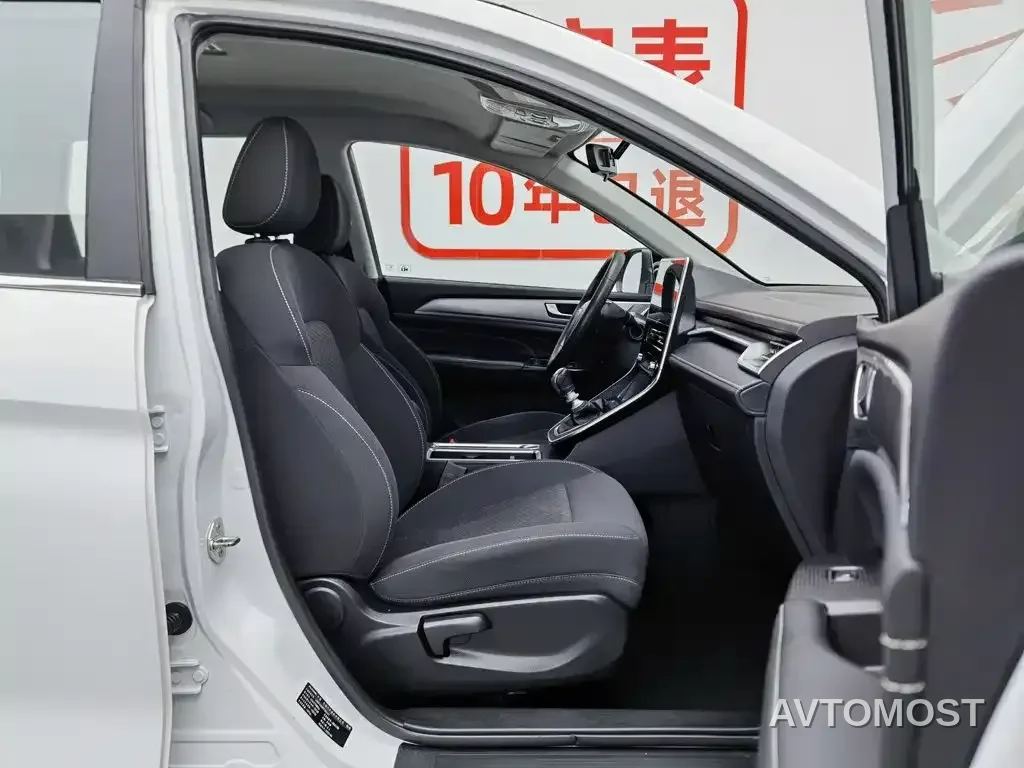 Haval M6 2023 PLUS 1.5T Manual Elite Smart Connect — фото 21