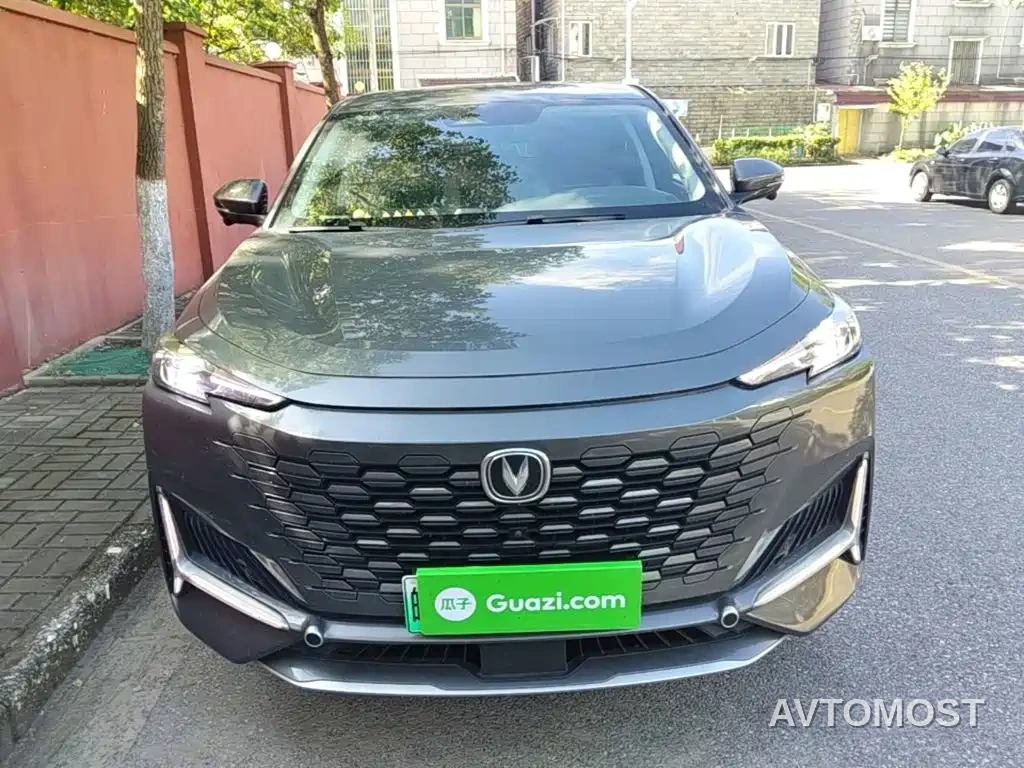 Changan UNI-K iDD 2022 Blue Whale iDD 130km 1.5T Premium — фото 3
