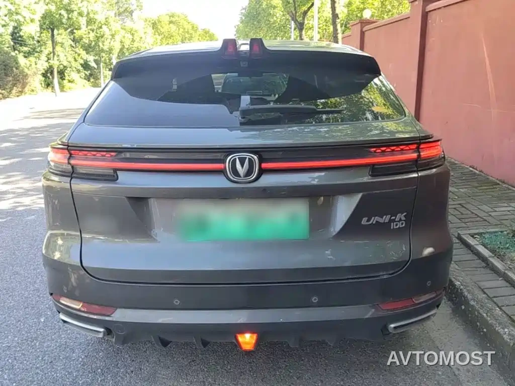 Changan UNI-K iDD 2022 Blue Whale iDD 130km 1.5T Premium — фото 4