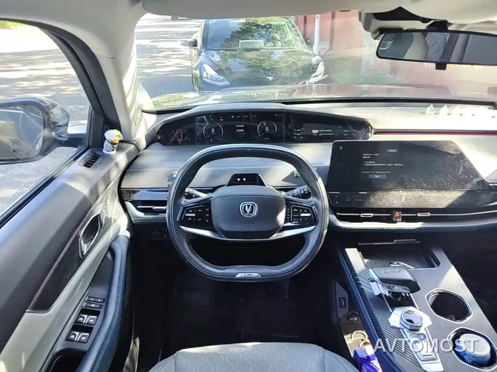 Changan UNI-K iDD 2022 Blue Whale iDD 130km 1.5T Premium — фото 7