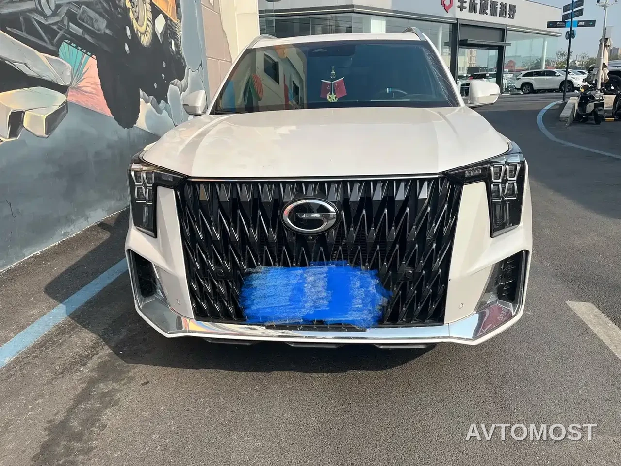 GAC Trumpchi GS8 2022 Dual Engine Series 2.0TM 2WD Premium Edition (7-Seater) — фото 2