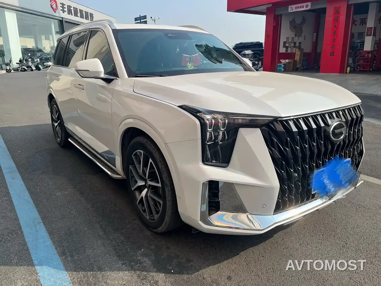 GAC Trumpchi GS8 2022 Dual Engine Series 2.0TM 2WD Premium Edition (7-Seater) — фото 3