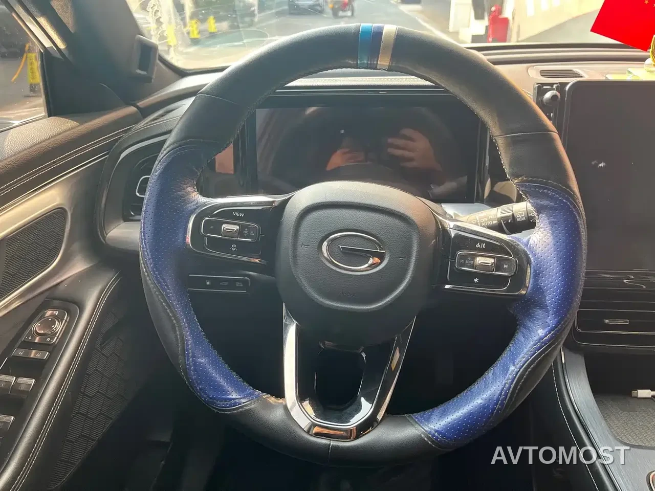 GAC Trumpchi GS8 2022 Dual Engine Series 2.0TM 2WD Premium Edition (7-Seater) — фото 9