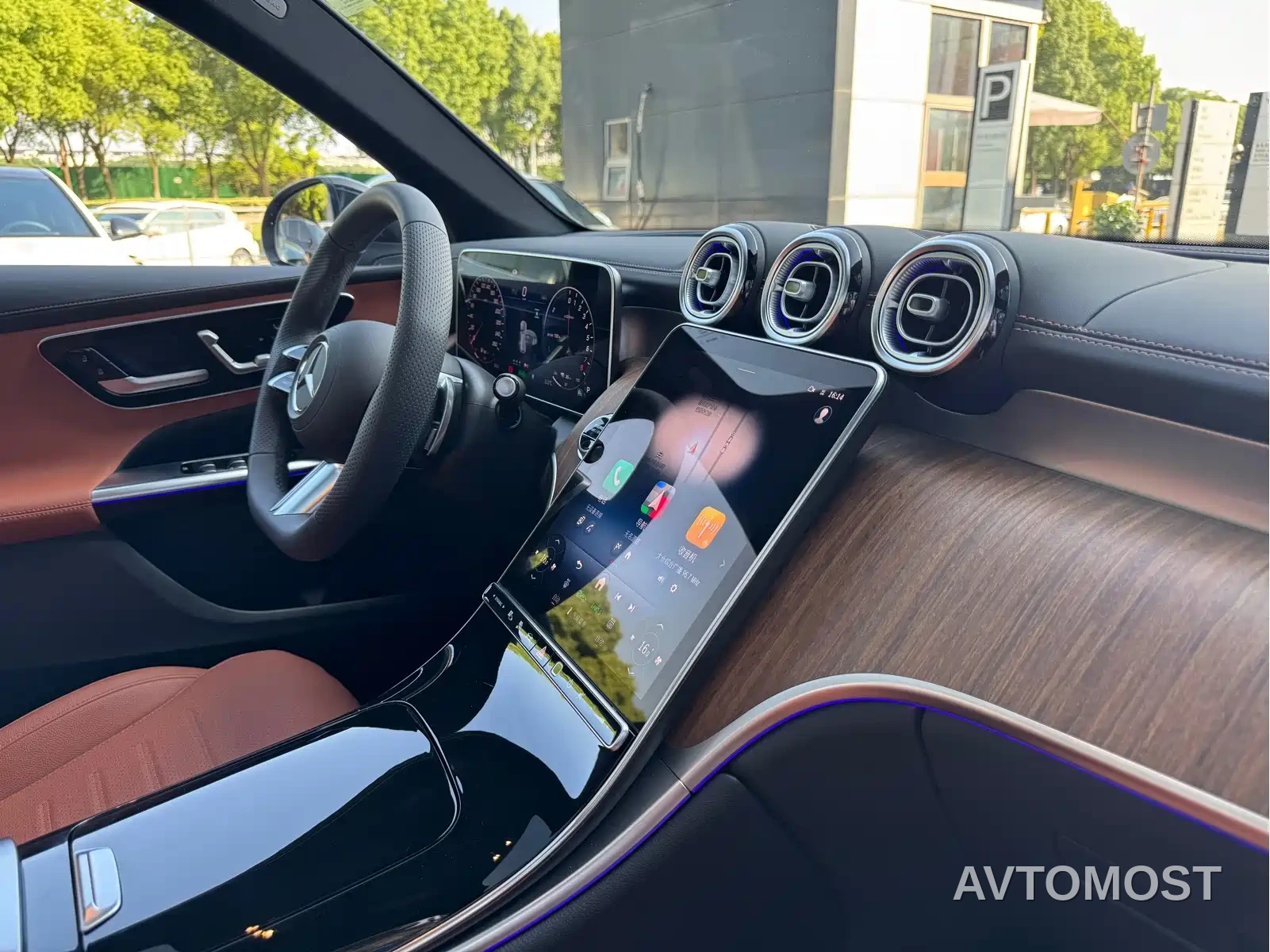 Mercedes-Benz GLC New Energy 2025 350 e L 4MATIC Collector's Edition — фото 15