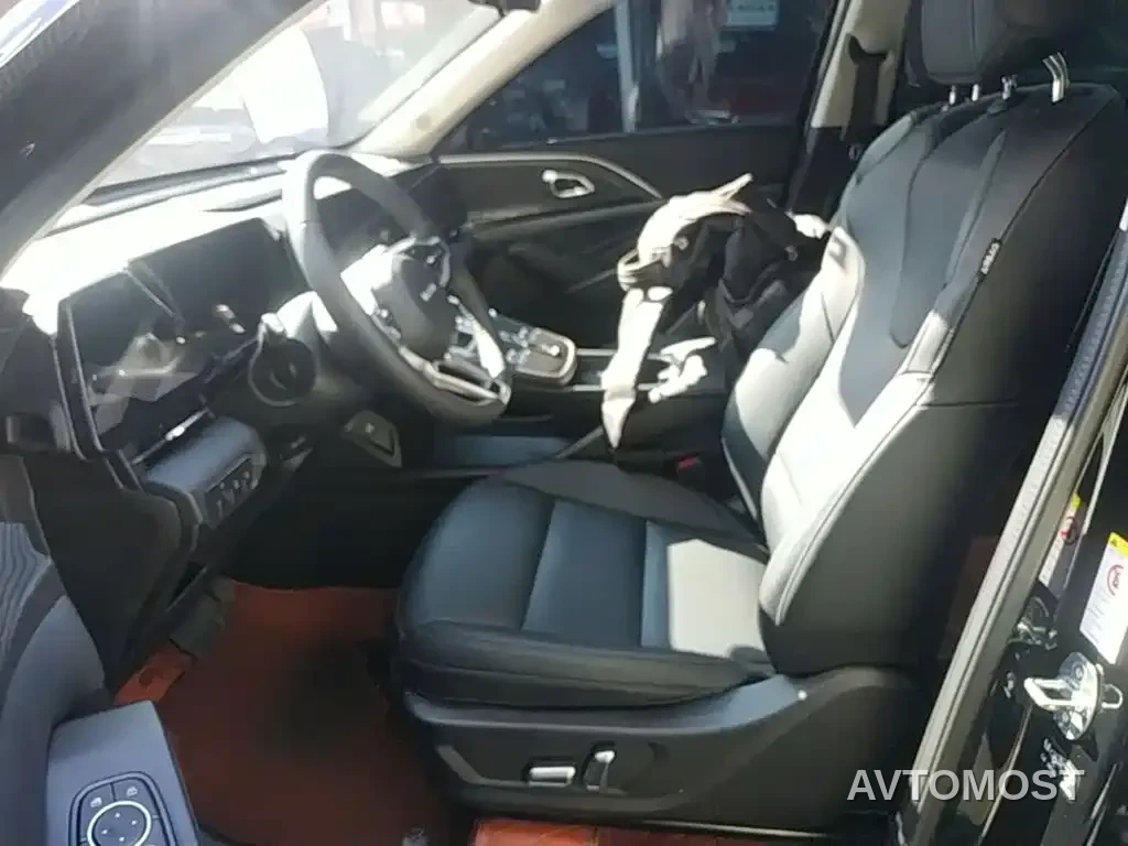 Haval Xiaolong MAX 2023 1.5L Hi4 105 4WD Elite Edition — фото 14
