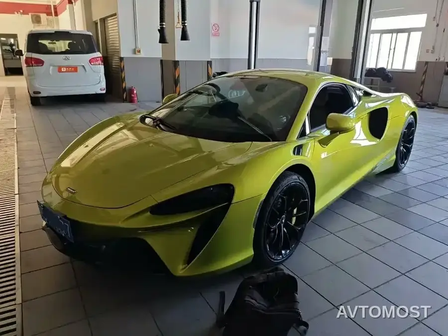 McLaren Artura 2023 3.0T Hybrid Standard
