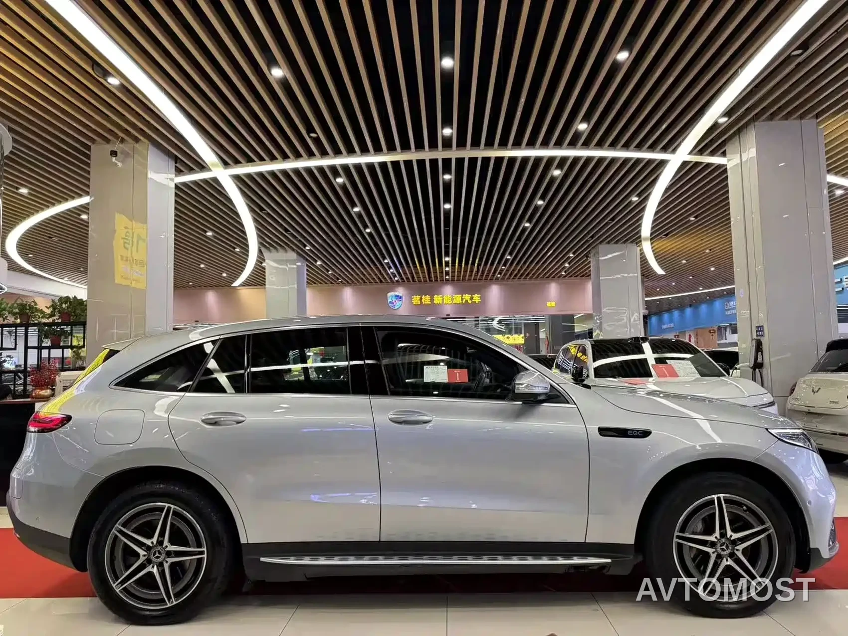 Mercedes-Benz EQC 2020 EQC 400 4MATIC — фото 4