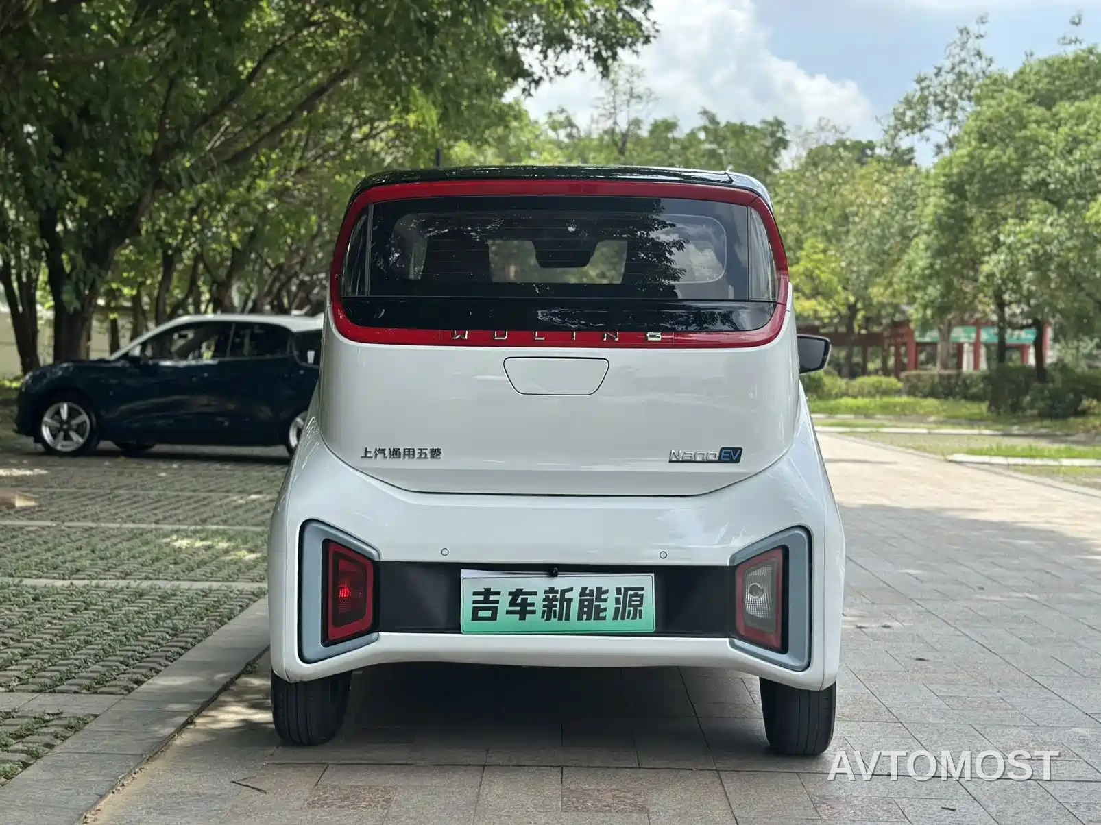 Wuling NanoEV 2021 Fun Edition — фото 5