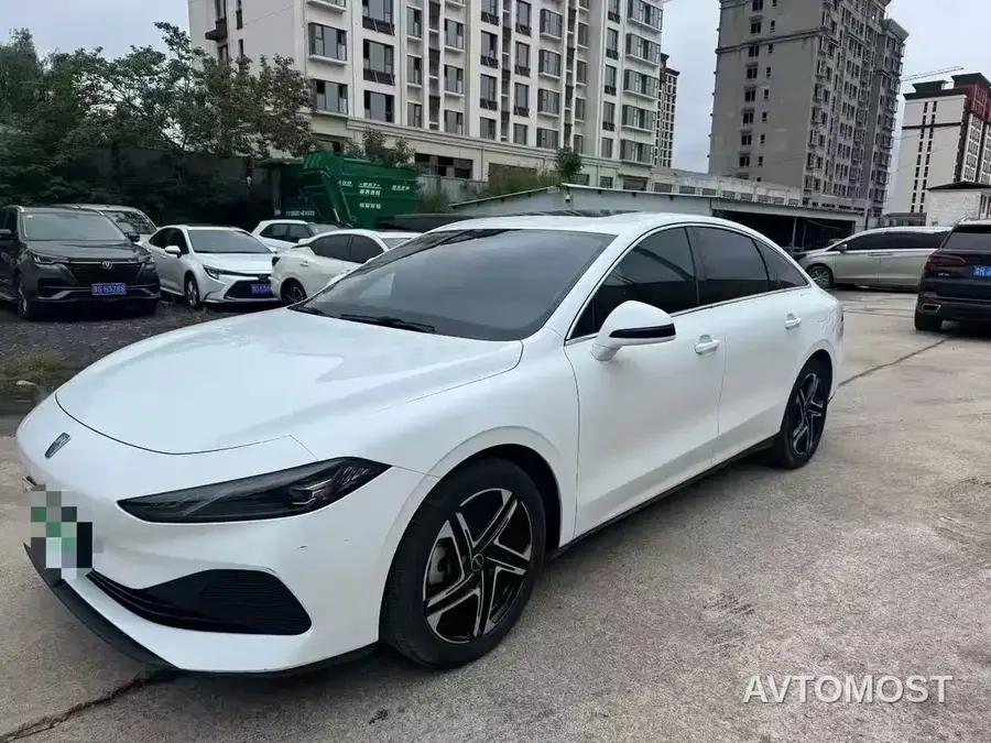Roewe D7 2023 DMH 125km Excellence Edition