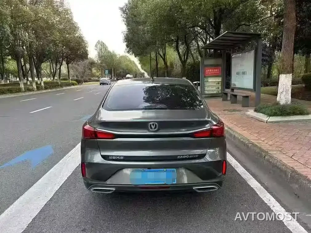 Changan Eado 2021 PLUS Blue Whale NE 1.4T GDI DCT Premium — фото 8
