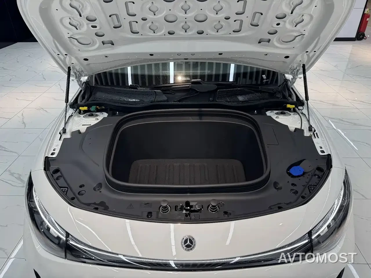 Mercedes-Benz CLA New Energy 2025 300L Fashion — фото 3