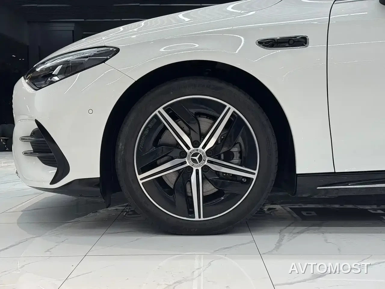 Mercedes-Benz CLA New Energy 2025 300L Fashion — фото 4