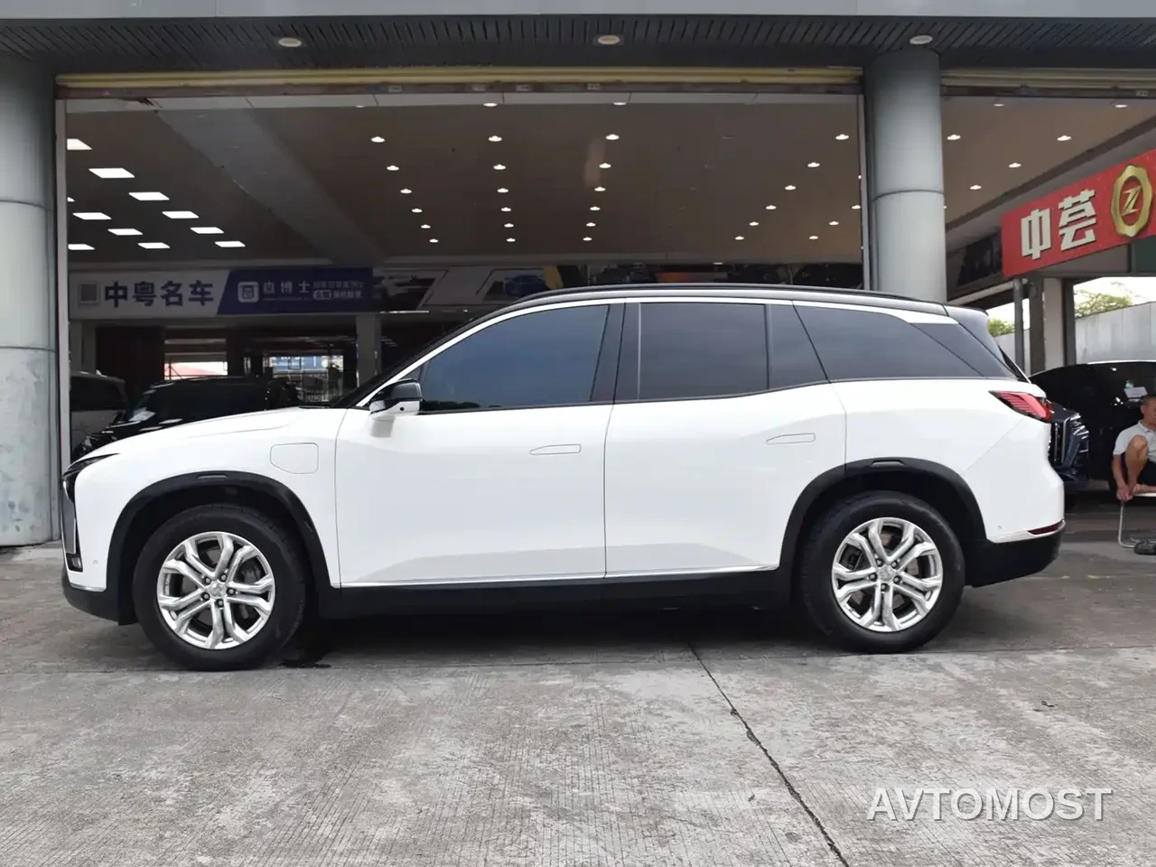 NIO ES8 2020 580KM 7-Seater — фото 4
