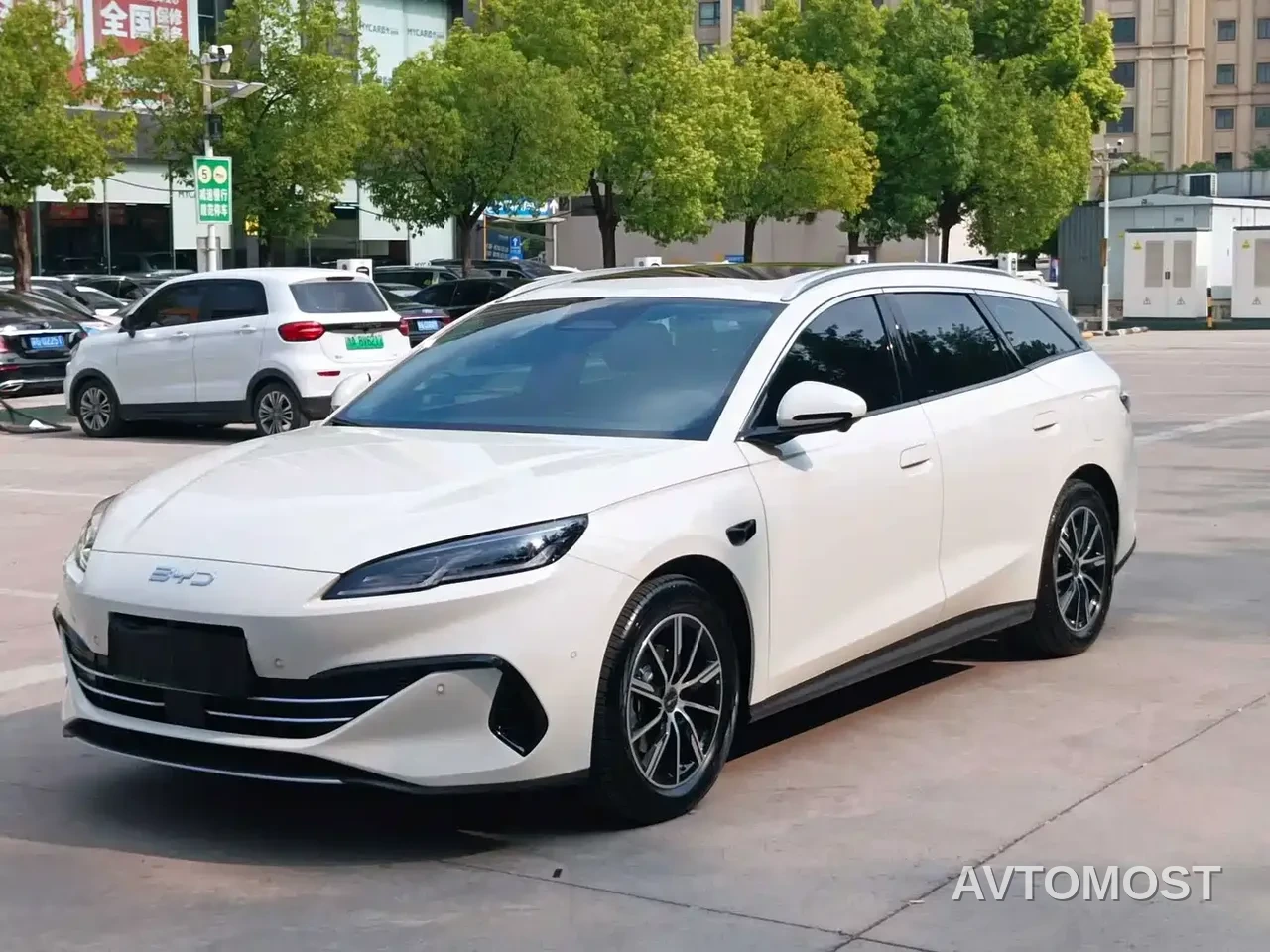 BYD Seal 06 DM-i Touring 2025 DM-i 80KM Premium — фото 1