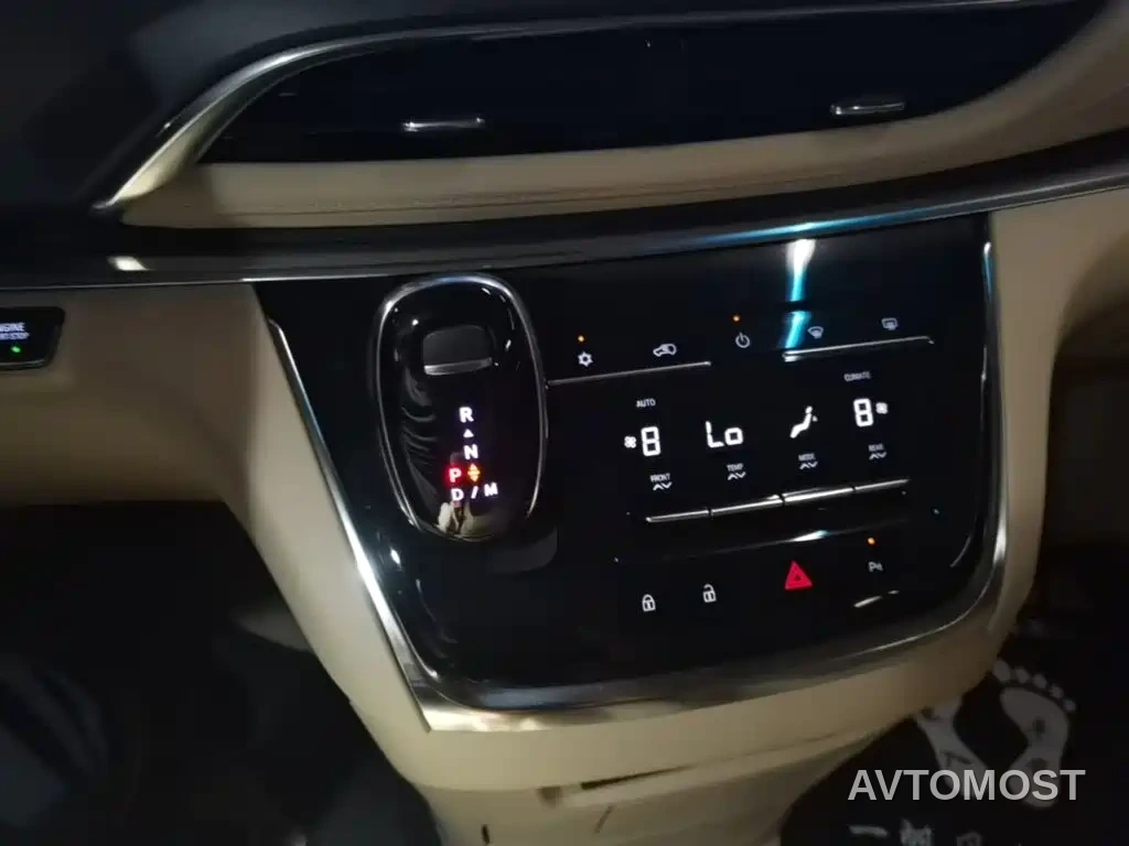 Buick GL8 2023 Facelift Land Business Class Luxury — фото 14