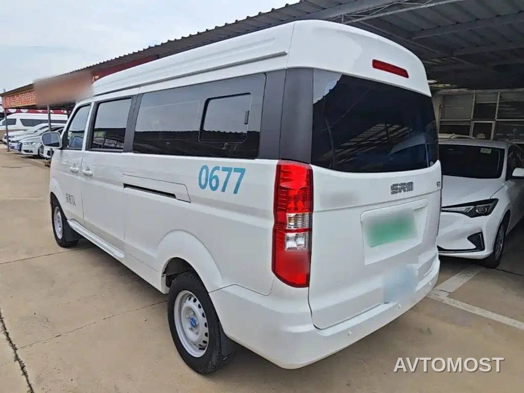 SRM Xinyuan Good Luck 2023 Standard Passenger Vehicle — фото 5