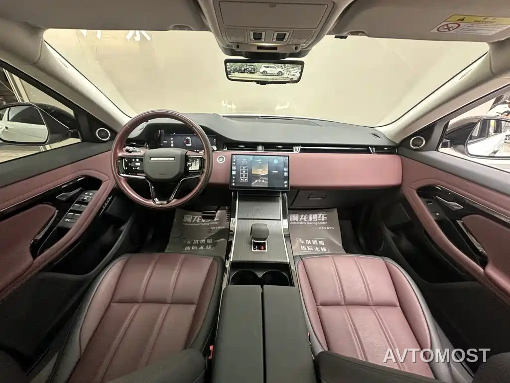 Land Rover Range Rover Evoque 2024 Range Rover Evoque L 249PS Light Master Edition — фото 6