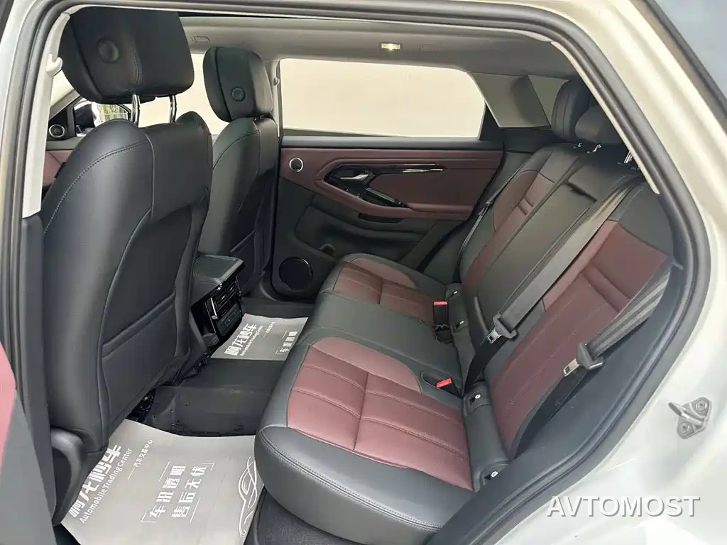 Land Rover Range Rover Evoque 2024 Range Rover Evoque L 249PS Light Master Edition — фото 7