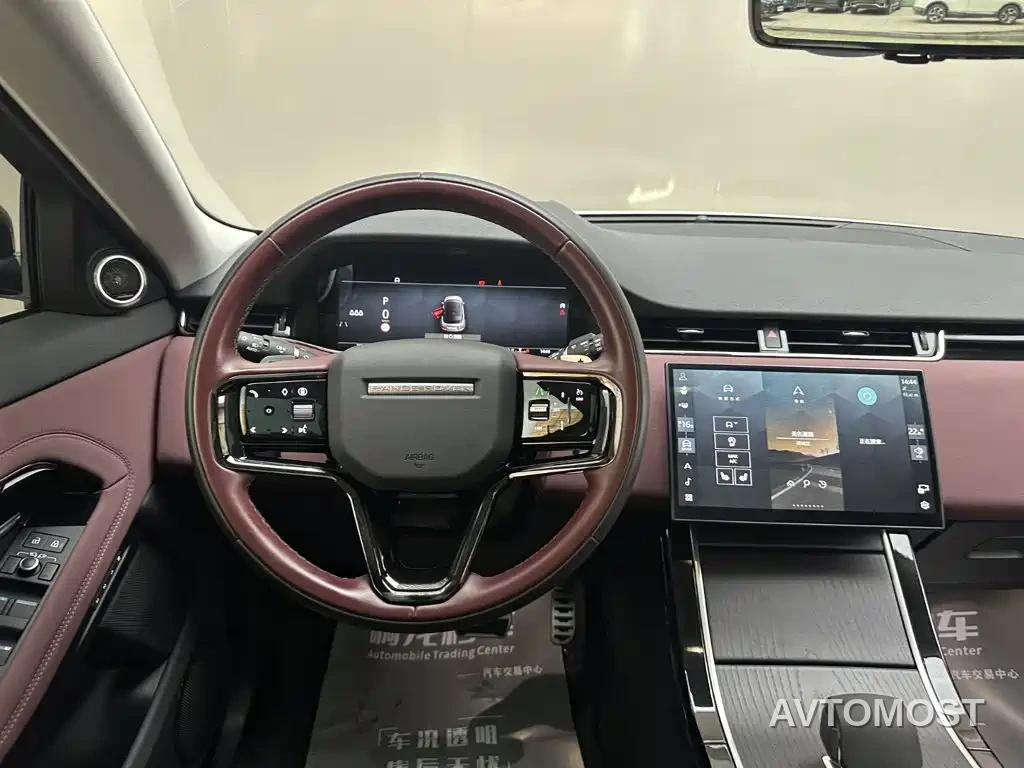 Land Rover Range Rover Evoque 2024 Range Rover Evoque L 249PS Light Master Edition — фото 12