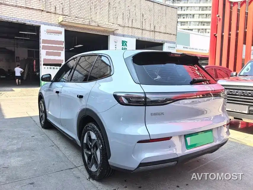Geely Galaxy E5 2024 530km Voyage Edition — фото 8