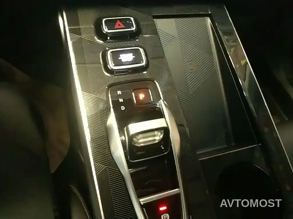 GAC Trumpchi Yingku 2022 Model 2.0ATK Gemini Pro Edition — фото 21