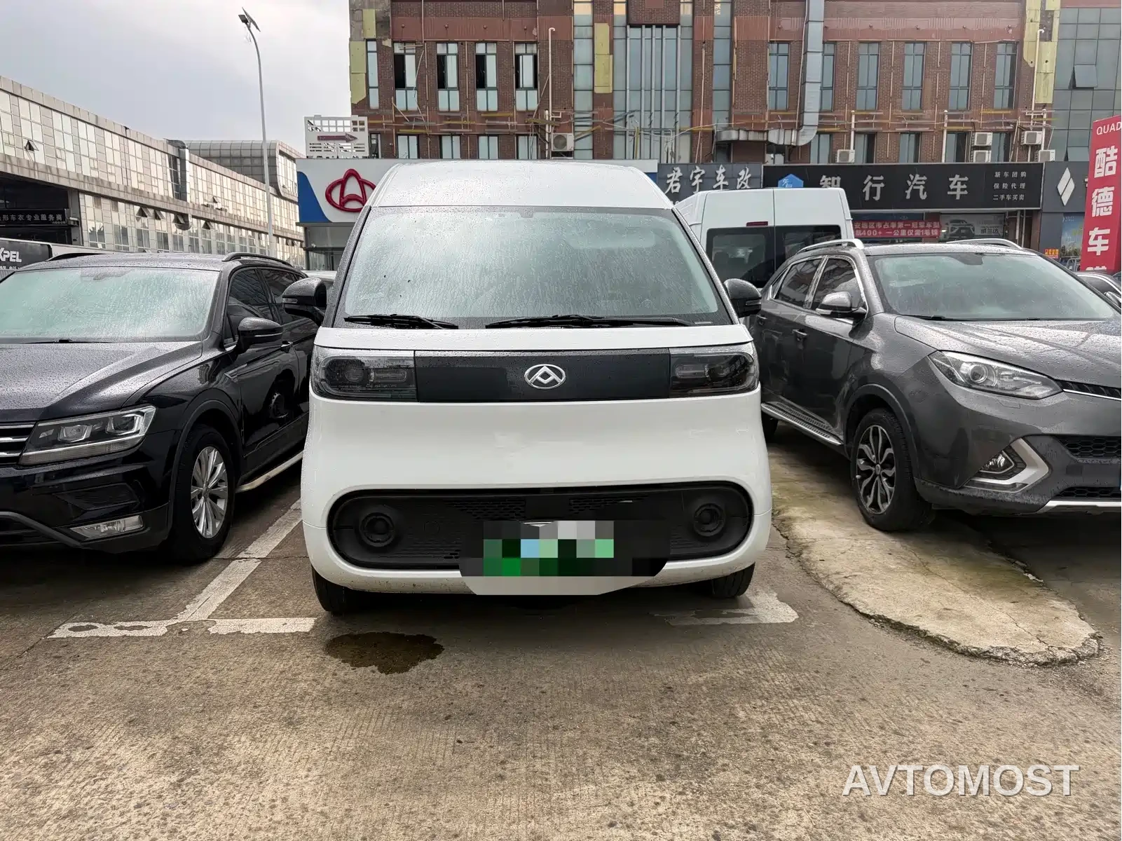 SAIC Maxus Dana V1L 2026 Model High Roof Multi-Purpose Edition 83kWh — фото 1