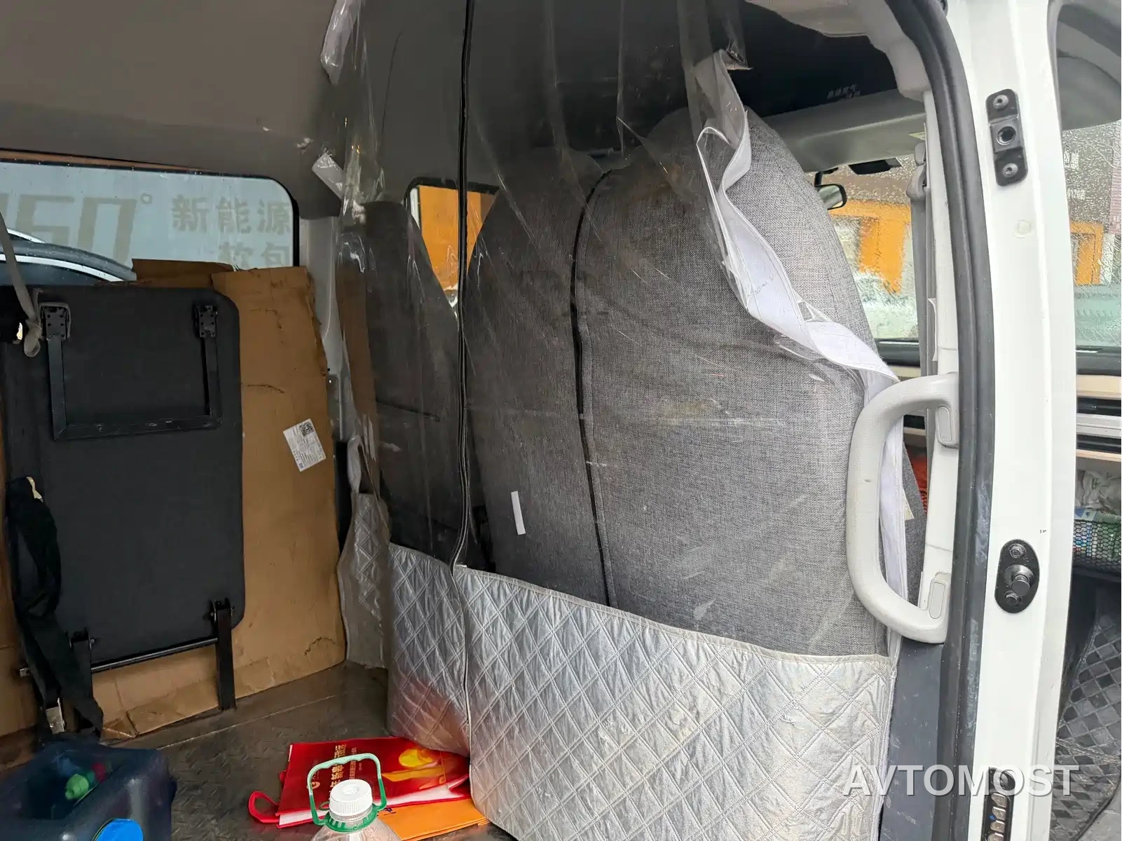 SAIC Maxus Dana V1L 2026 Model High Roof Multi-Purpose Edition 83kWh — фото 4