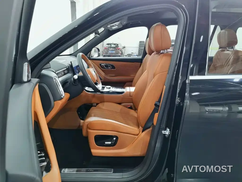 Geely Galaxy M9 2025 230km 2WD Smart Edition — фото 9