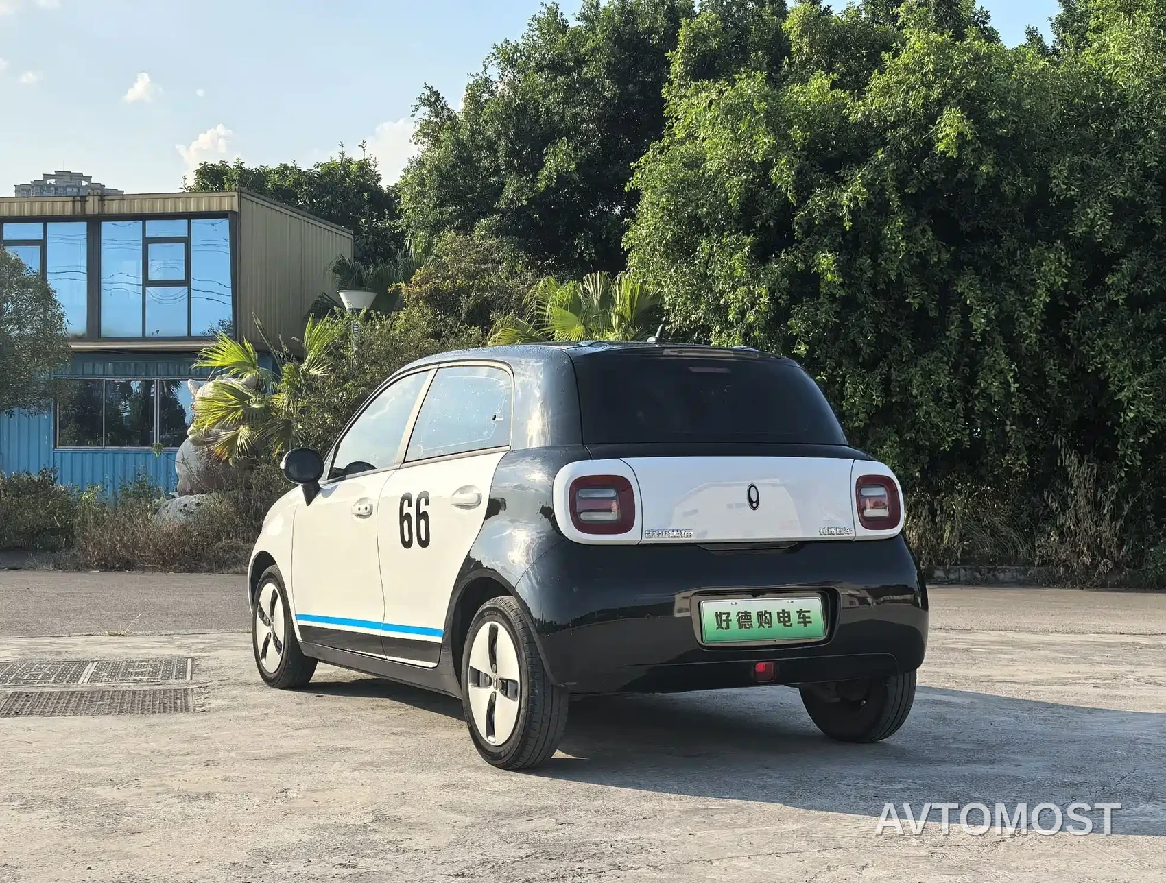 Ora Black Cat 2022 301km Cute Pet Edition (LFP) — фото 4