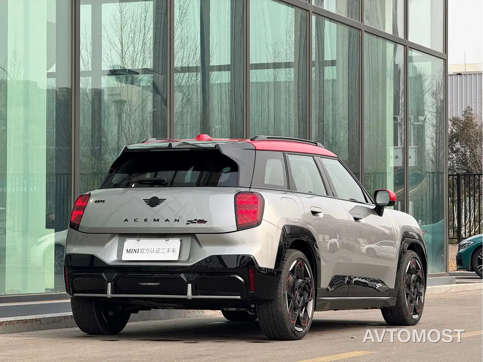 MINI Electric MINI JCW ACEMAN 2025 JOHN COOPER WORKS — фото 3