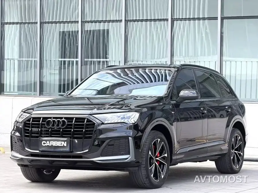 Audi Q7 2023 45 TFSI quattro S line Sport