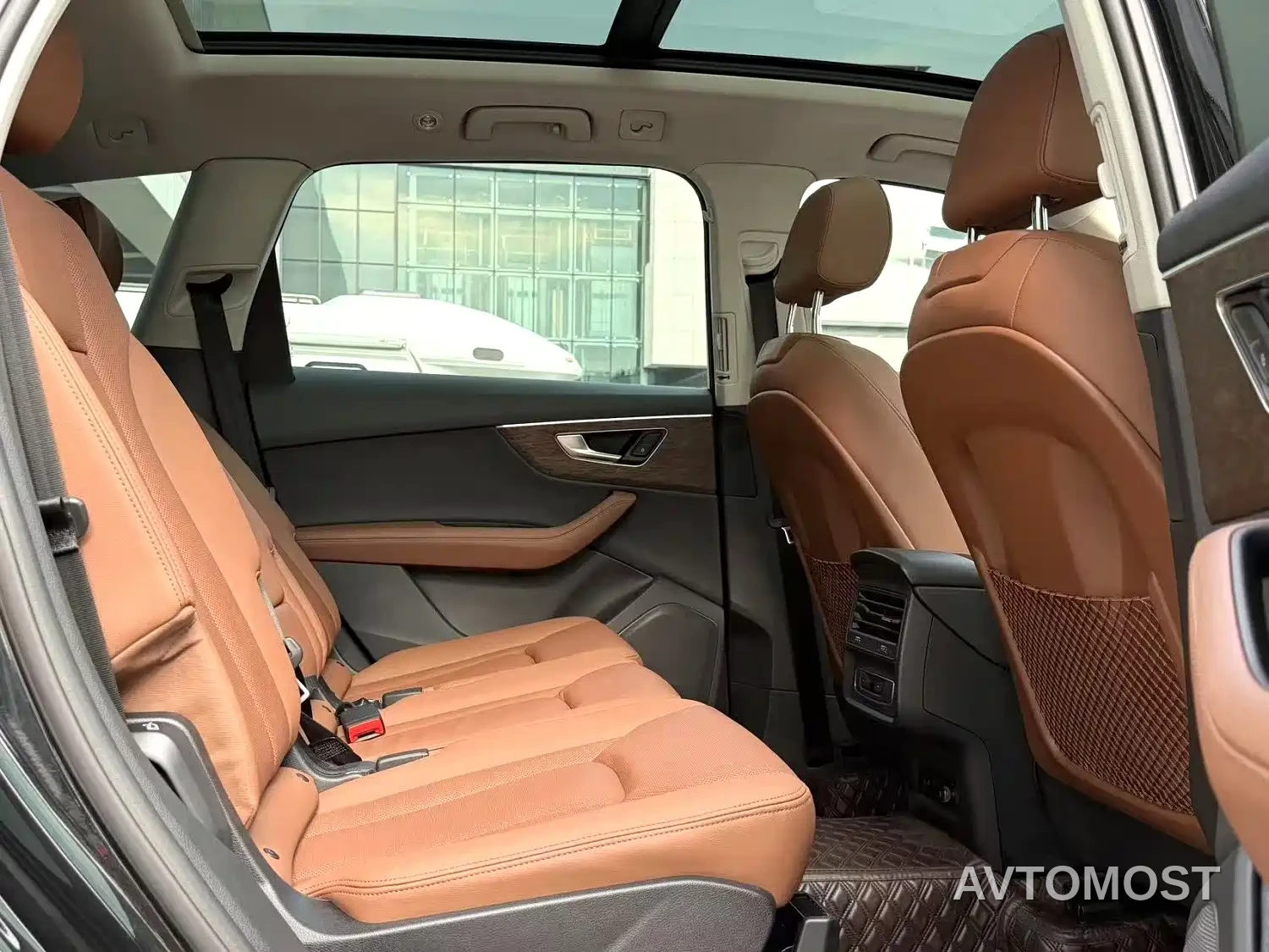 Audi Q7 2023 45 TFSI quattro S line Sport — фото 8