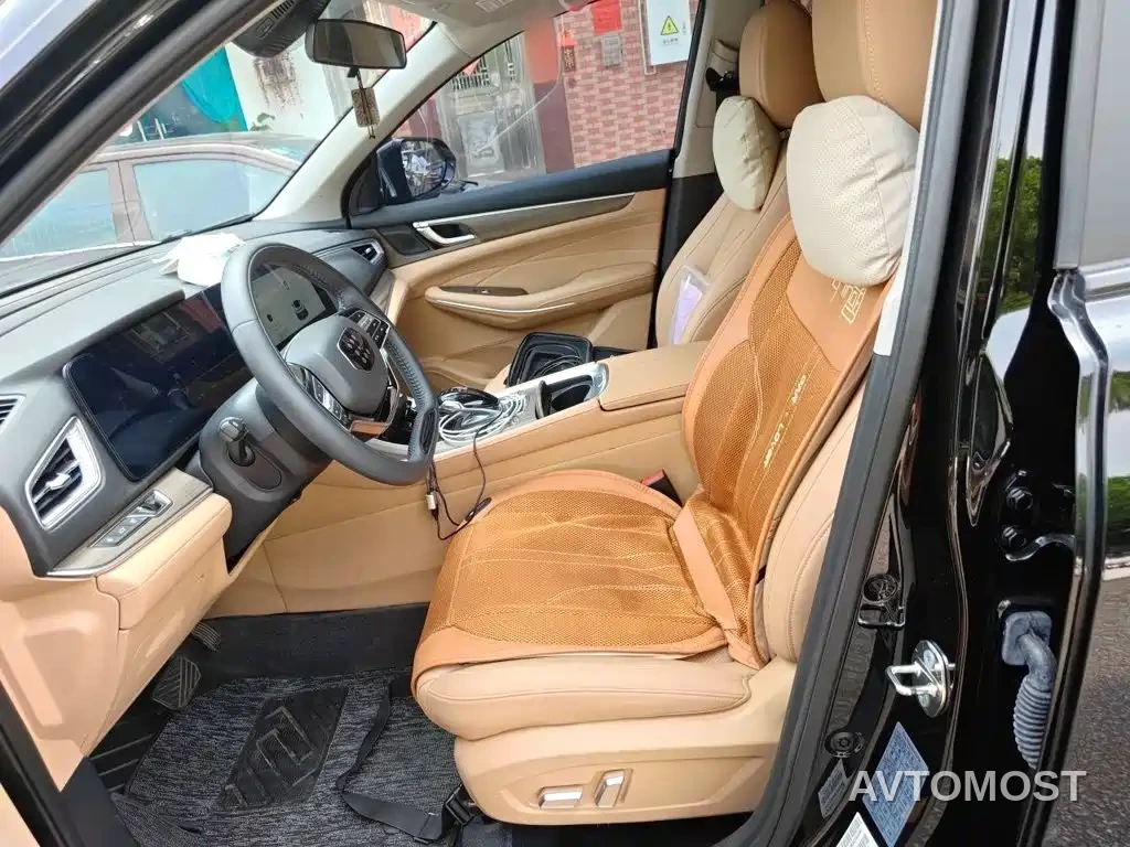 Landian E5 2023 1.5L DE-i 100KM Premium 7-Seater — фото 11